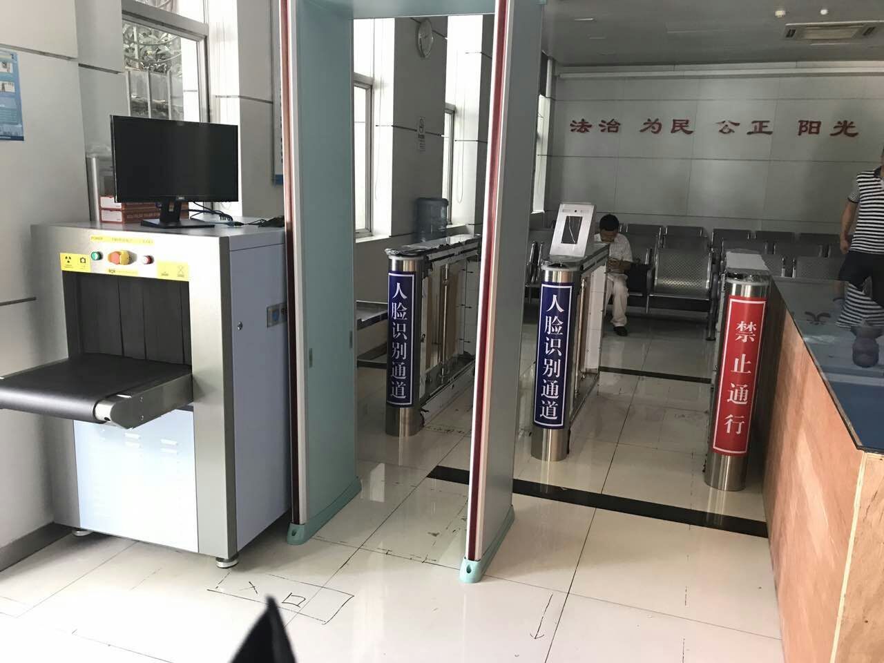 政府单位人脸识别闸机